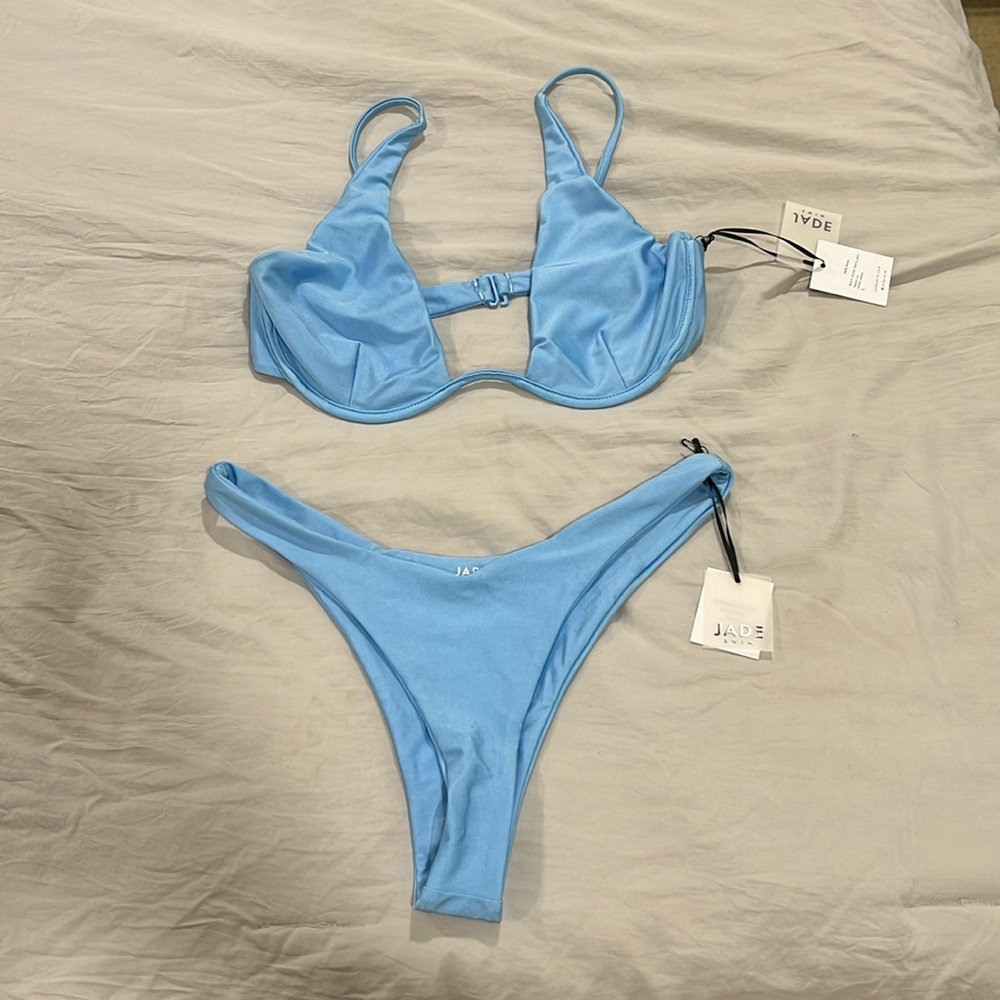 Revolve Jade Swim Bikini Set NWT Size Large